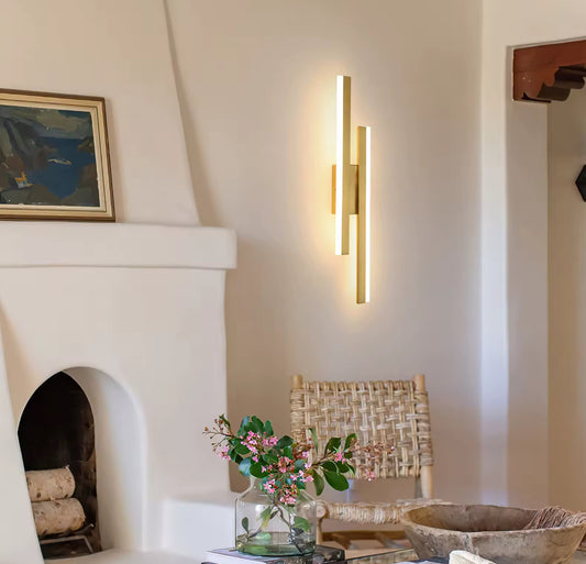 LumaLine Aurum – Gouden LED Wandlamp met 3 Lichtstanden (3000K-6500K)