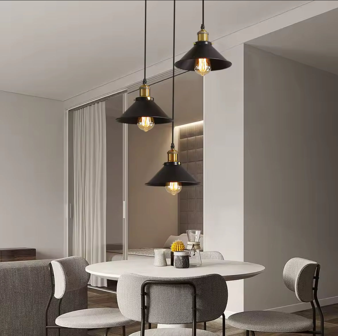 Aurum Triventi – Industriële Hanglamp Zwart & Goud (3-Lichts)