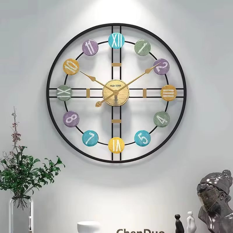 Vivid – Design wandklok met kleurrijke accenten | Modern & speels