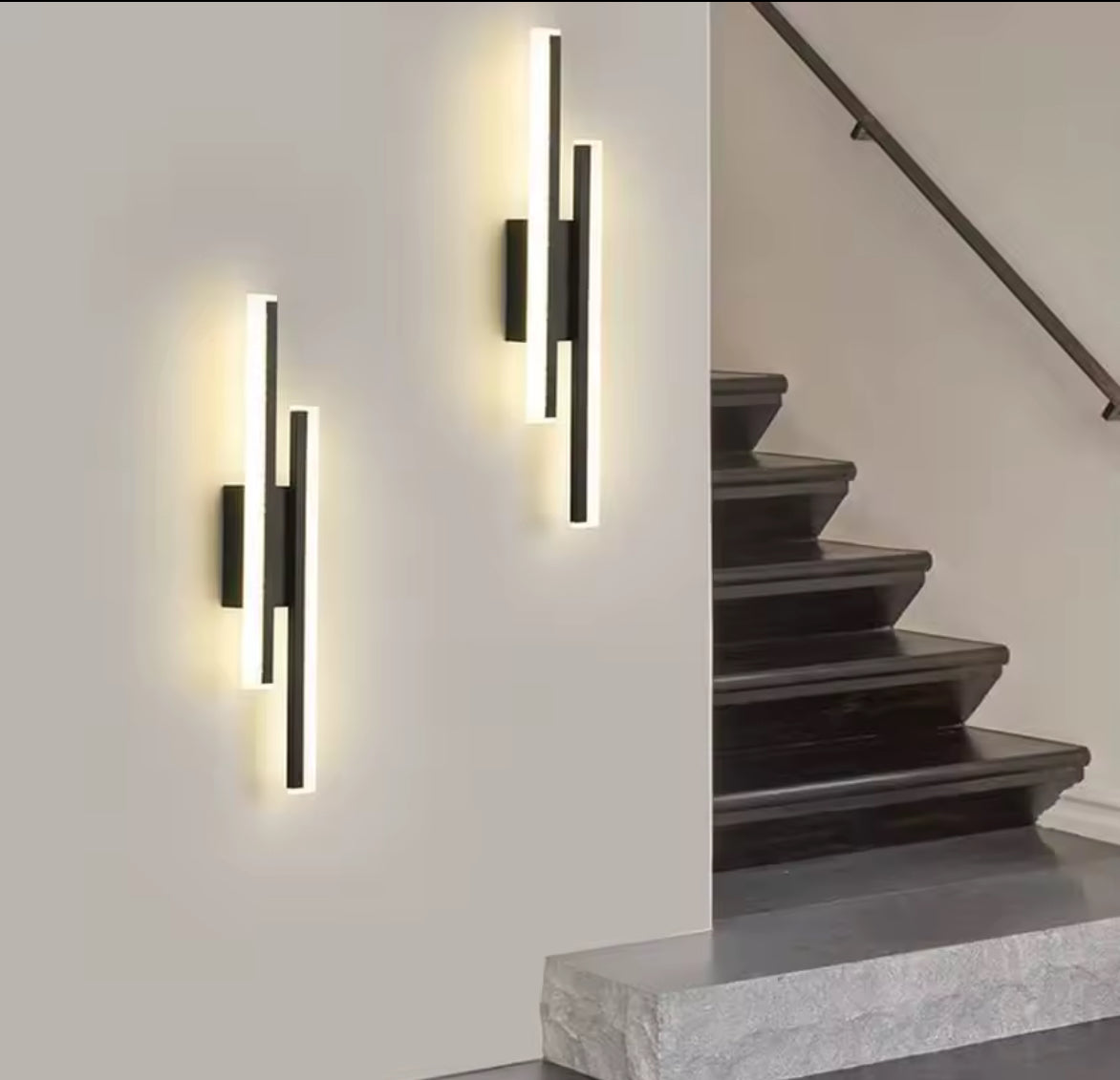 Linea Nero – Zwarte LED Wandlamp met 3 Lichtkleuren | 16W | 40cm | Voor in Huis