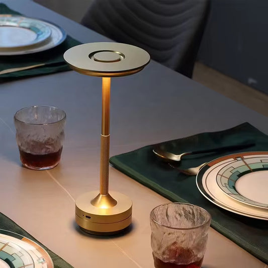 Élan Noire™ Gold Edition by Zukasa – Luxe Dimbare LED Bureaulamp met Draadloze Qi Oplader