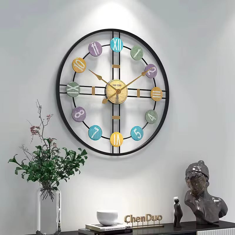 Vivid – Design wandklok met kleurrijke accenten | Modern & speels