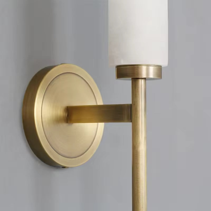 Luxor Wandlamp – Moderne Wandverlichting van Goud Messing met Opaline Glas | 47cm LED Sfeerverlichting voor Woonkamer, Hal of Slaapkamer