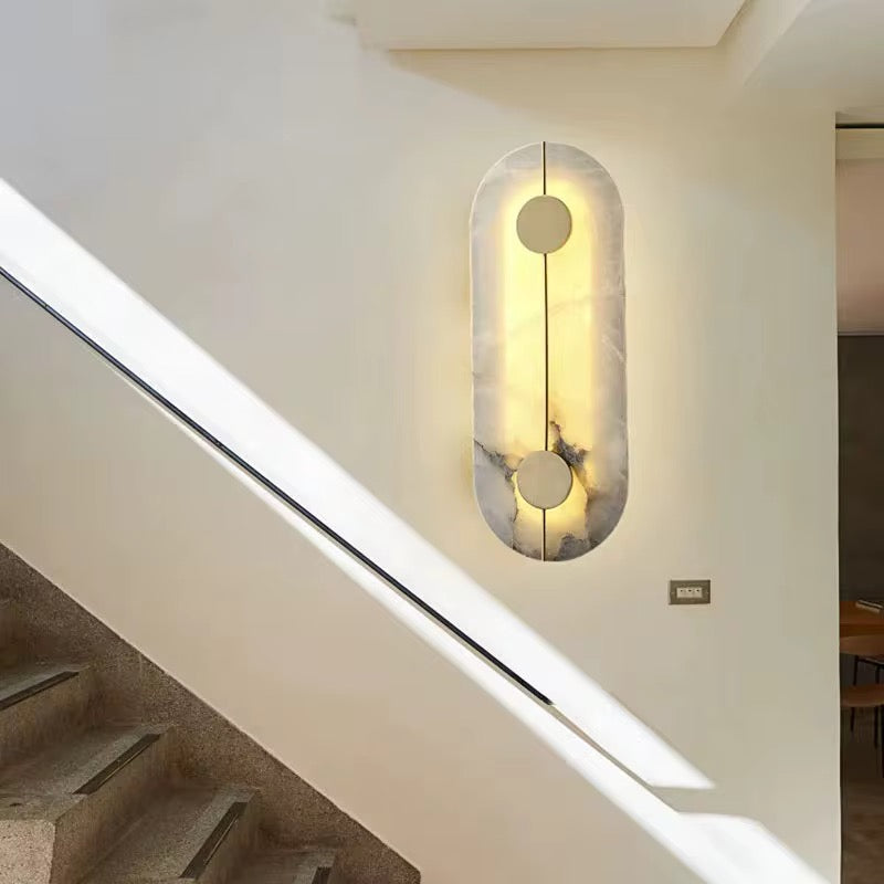 Linea Luce – Verticale Wandlamp van Marmer & Koper | Luxe LED Muurverlichting 42,5 cm | Designlamp voor Hal, Woonkamer of Trapwand | Zukasa Collectie
