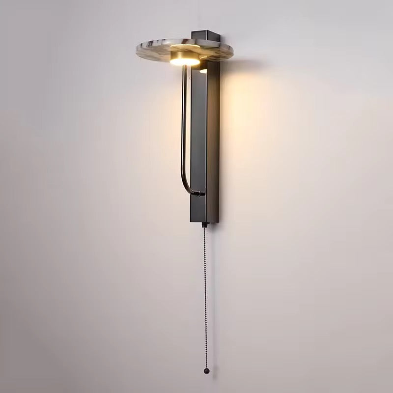 Luxe Moderne Wandlamp ‘Siena’ – Marmeren Sfeerverlichting met Trekkoord & Zwart Metalen Behuizing