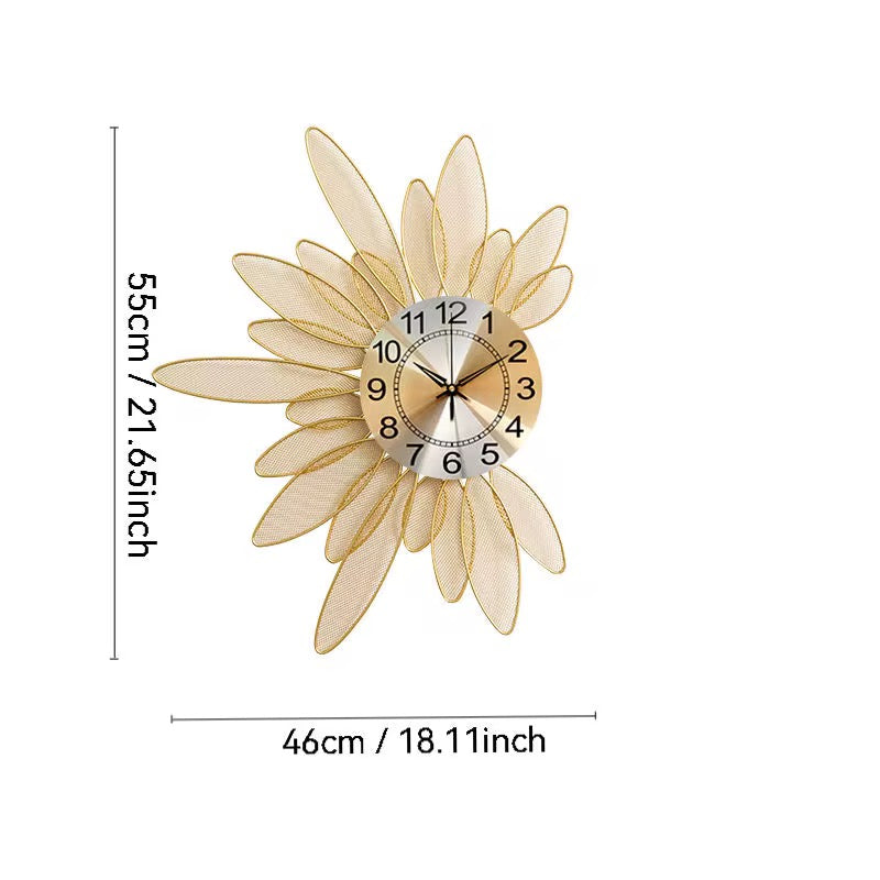 Florina Luxe Wandklok – Gouden Designklok met Bladmotief (55 x 46 cm)