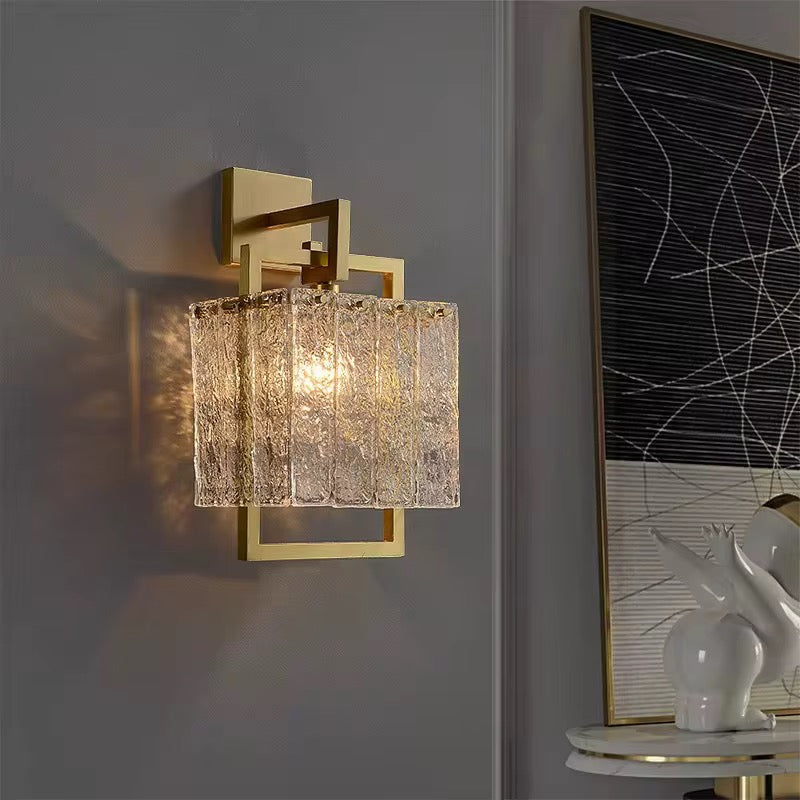 Glaciera – Luxe Wandlamp van Geribbeld Glas en Messing