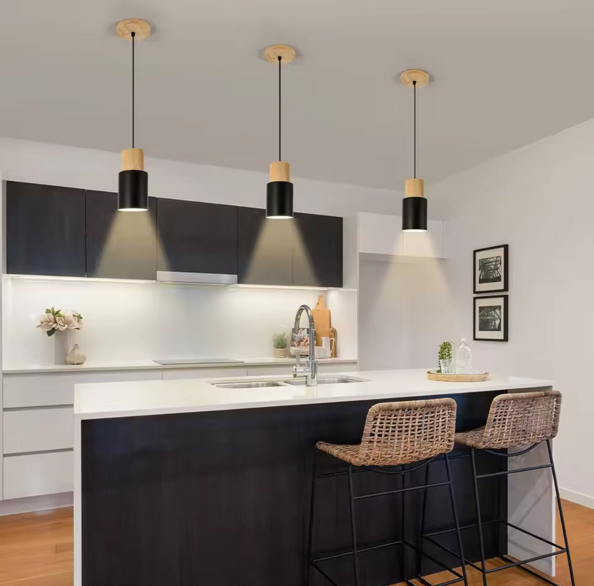 Oslo Noir – Scandinavische Hanglamp Hout & Zwart Metaal (E27)