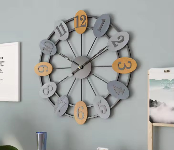 Ludo – Wandklok met speelse vormen & kleuren | Creatief modern design