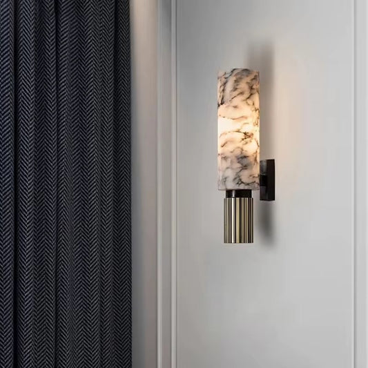 Roma Lux – Marmeren Wandlamp met Messing Detail | Klassiek-Chique Muurverlichting | E27 Fitting | Voor Woonkamer, Slaapkamer of Hal | Zukasa Collectie