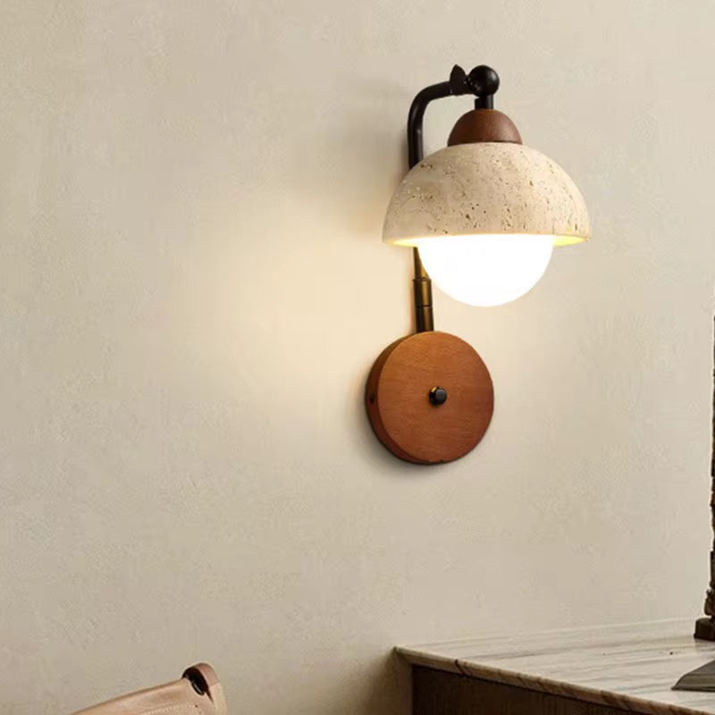 Valluna – Luxe Wandlamp van Travertijn en Hout met 180° Draaibare Kop